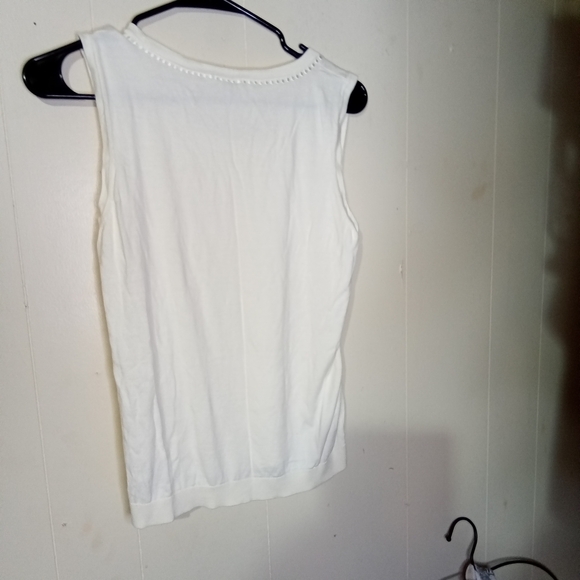 Talbots White Scoop-Neck Tank with Pearl Trim - Picture 3 of 3